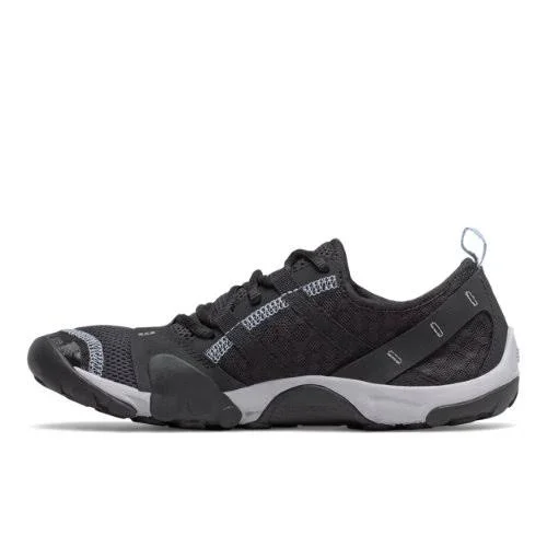 New Balance Women's Minimus 10 Trail, Size: 6 B, Black Purple
