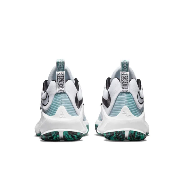 Nike Zoom Freak 3 Basketball Shoes in White, Size: 5, DA0694-101