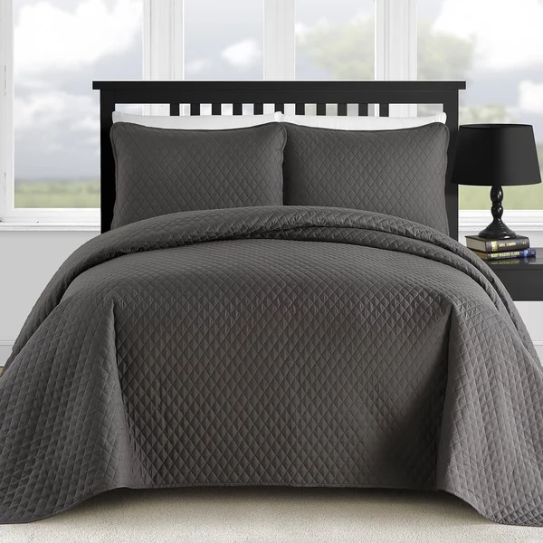 Comfy Bedding 3-Piece Bedspread Coverlet Set Extra Lightweight and Oversized Diamond Embossed, King/Cal King Charcoal