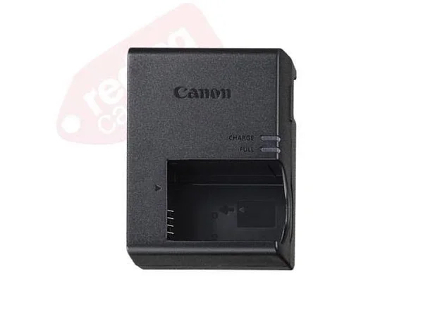 Canon Eos 200D, Rebel SL2 DSLR Camera + 18-55mm Lens+ 30 Piece Access