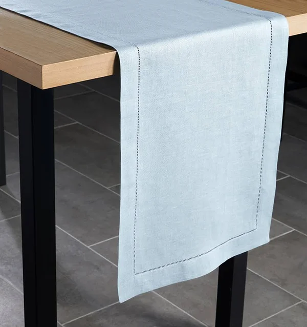 Sferra Festival 15x22 x 72x22 Table Runner - Stone