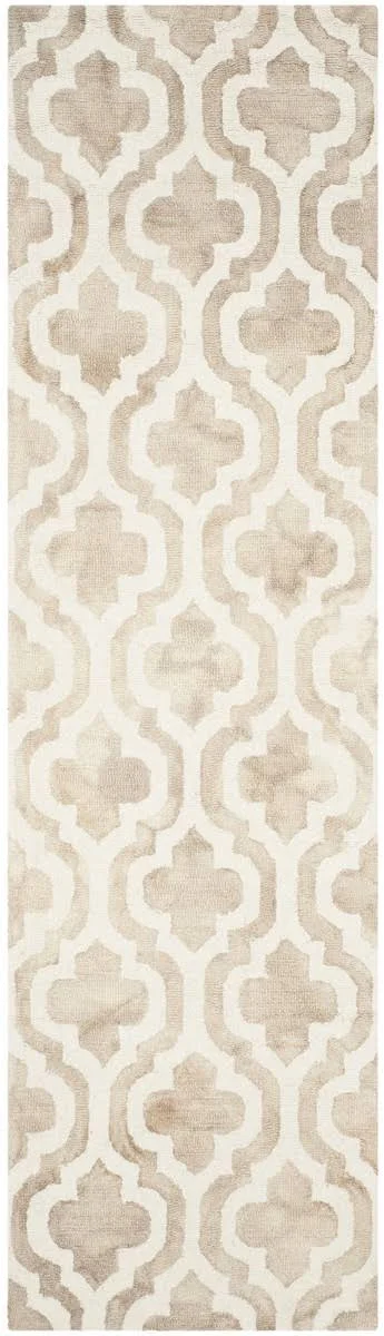 Safavieh 2&-3x22 x 8& Dip Dye DDY537G Beige - Ivory Rug
