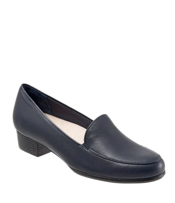 Women's Trotters Monarch French Navy - in Size 10