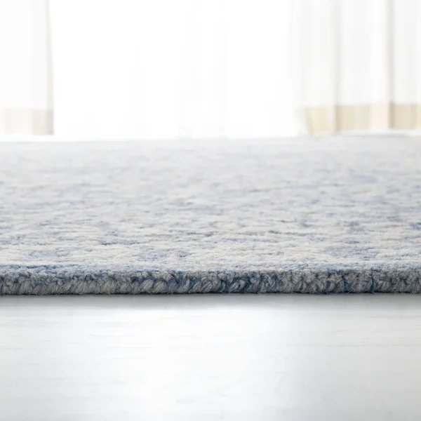 Safavieh Lauren Ralph Olivier 5& x 5& Round Area Rug Blue/Ivory