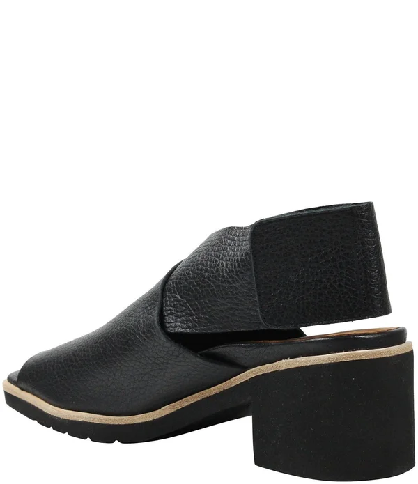 L&Amour des Pieds Qiana Sandal 7 - Black