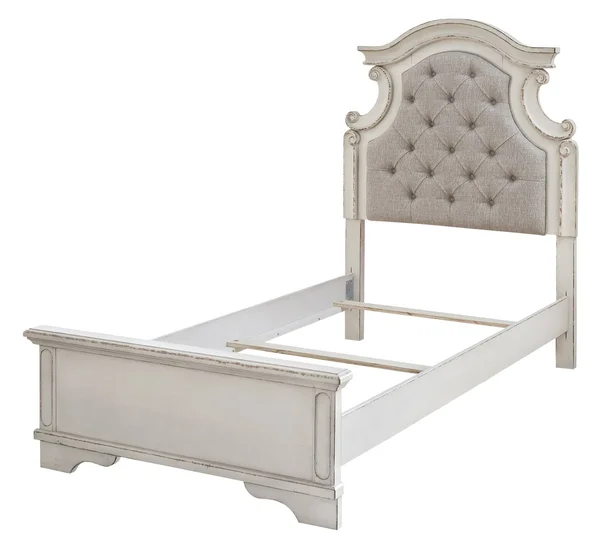 Ashley Realyn Twin Panel Footboard