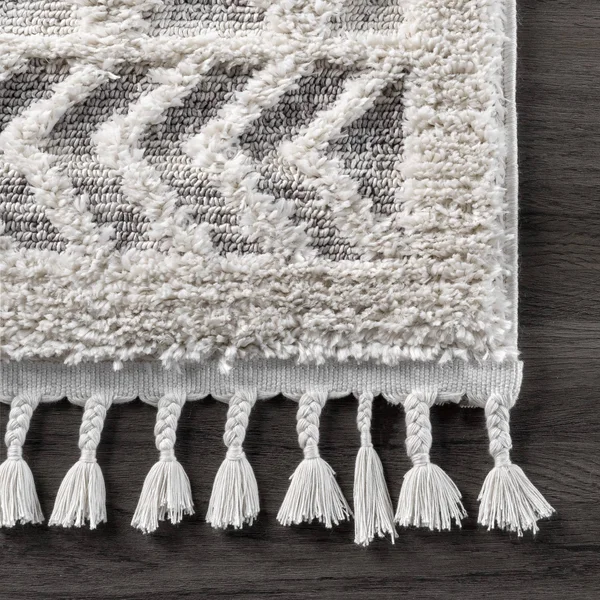 nuLOOM Ansley Textured Lattice Tassel Beige 6 ft. 7 in. x 9 ft. Area Rug