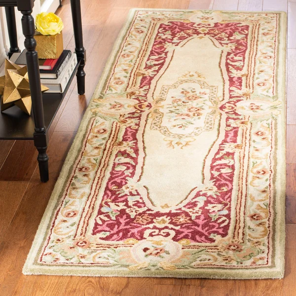 Safavieh Savonnerie SAV114Q 2&6x22 x 8&0x22 Runner Red, Ivory Area Rug