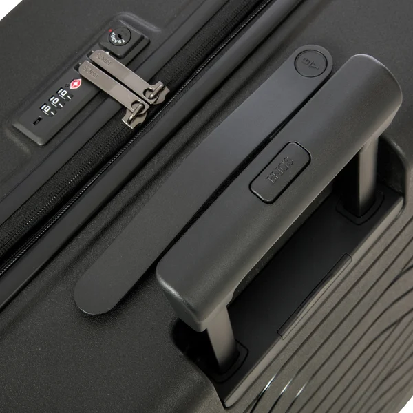 Bric&s Ulisse 28x22 Expandable Spinner (Black)