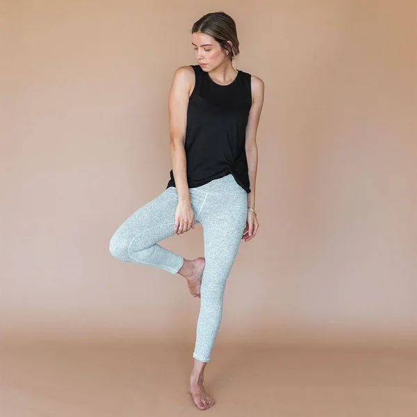 Women's Intention Compression 3/4 Leggings in Heather Grey Size Xs, Nylon/Spandex, Albion Fit