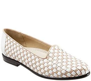 Trotters Sleek Leather Loafers - Liz - Size 8-1/2 Wide, White/Nude