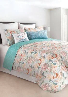 Cu0026F Home Dancing Waters Quilt Set Size: King
