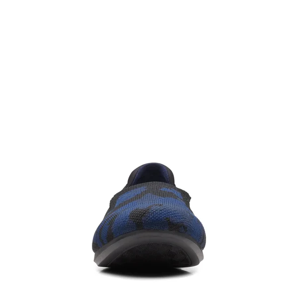 Women's Clarks Carly Dream Navy Camo Navy Camo - 7.5, M