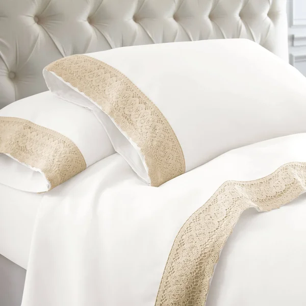 Udine 4 Piece Queen Size Sheet Set with Crochet Lace The Urban Port - White and Cream
