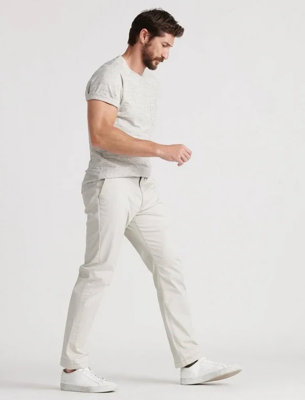 410 Coolmax Stretch Chino Pant - Lucky Brand Men's Chino Pants in Moonstruck Cream - Size 38 x 30