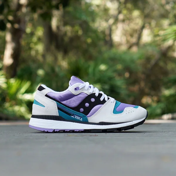 Saucony Azura Size: 8M, White, Violet, Capri