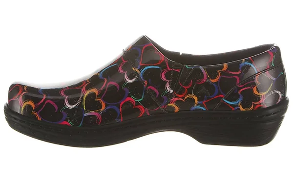 Klogs Women's Mission - Size: 11, Hearts Patent Leather