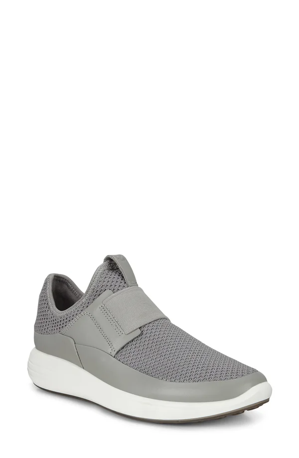 Ecco Women's Soft 7 Runner Slip on Sneaker
