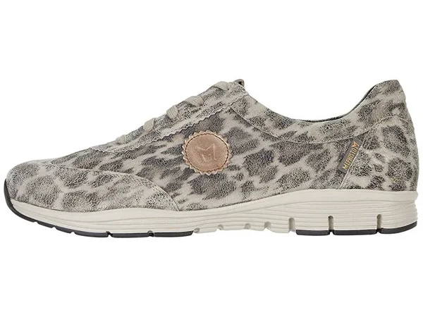 Women's Mephisto Yael - Size: 7.5