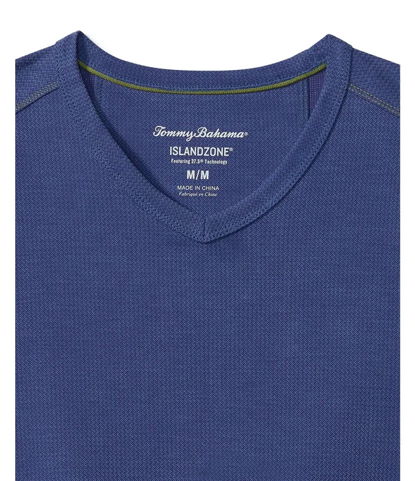 Tommy Bahama Tropicool Paradise Short-Sleeve V-Neck Tee - S