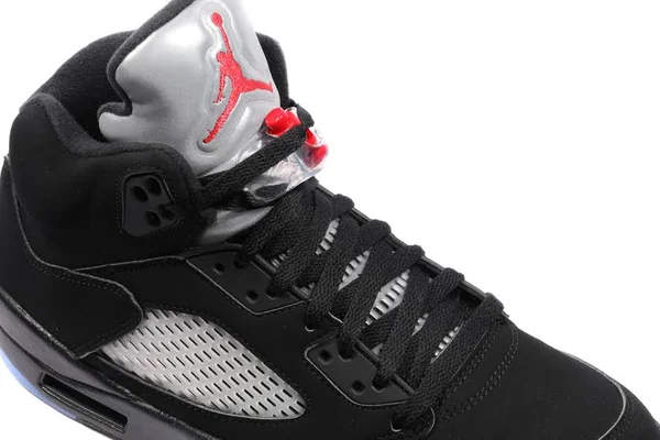 Nike Air Jordan 5 Retro Black Metallic Silver Basketball Shoes/Sneakers 845035-003 (EU Size 41)