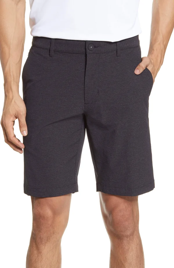 Men's Tommy Bahama Chip Shot Shorts - Size 30 - Black