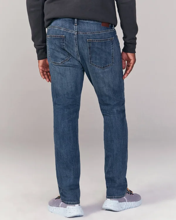 Men's Straight Jeans in Medium Wash, Size 29 x 30, Abercrombie & Fitch