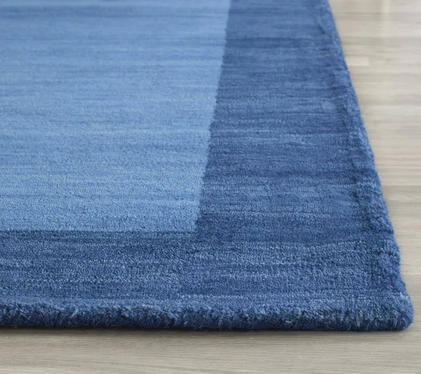 Safavieh Himalaya HIM580A 2&3x22 x 8&0x22 Runner Light Blue, Dark Blue Area Rug