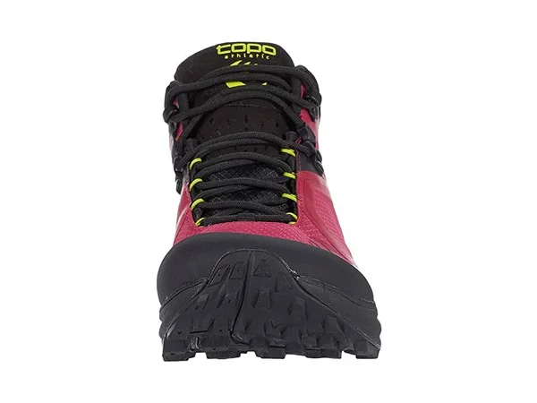 Topo Athletic Trailventure Trail Running Shoe - Women's Raspberry/Black - 7.5