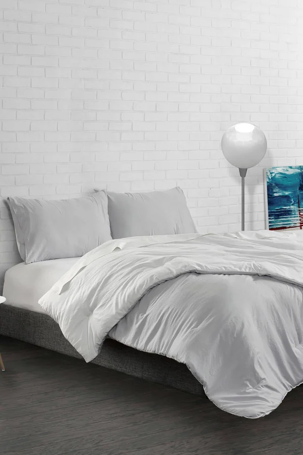 Reversible Brushed Microfiber Plush Down-Alt Comforter 3 Piece Set White/Platinum - King