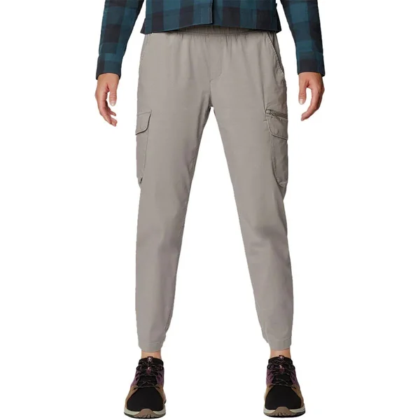 Mountain Hardwear Cascade Pass Cargo Pant - Women's Dunes, M/Reg