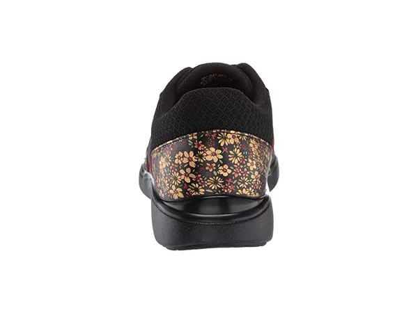 Traq by Alegria Women's Qarma Shoe Pretty Things 39