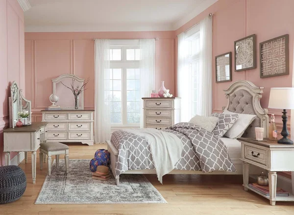 Ashley Realyn Twin Panel Footboard