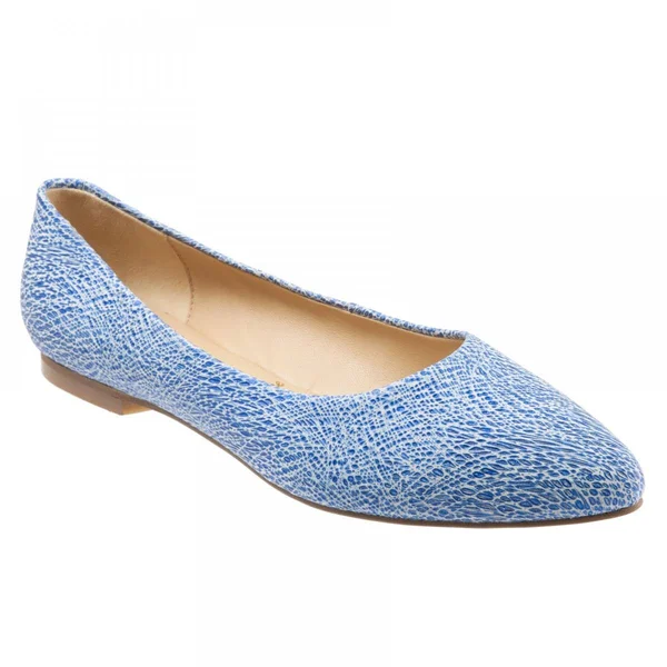 Women's Trotters Estee, Size: 6.5, Blue