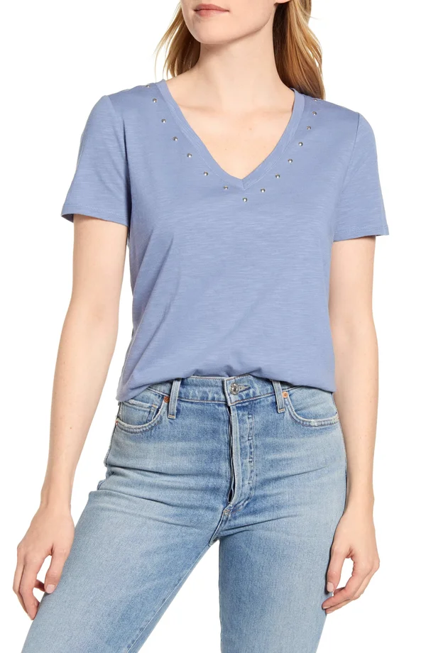 Vince Camuto Studded V-Neck Cotton Blend T-Shirt - Size XX-Small in Blue Cloud at Nordstrom