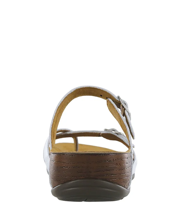SAS Women's Shelly - Coffee Size: 8 M