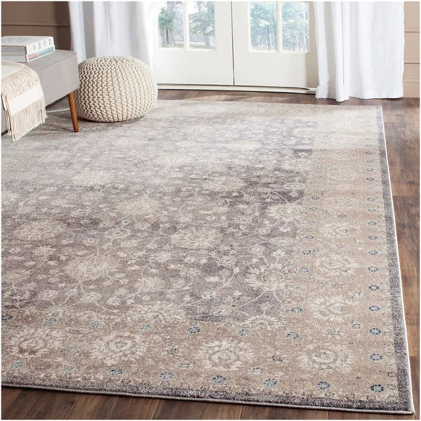 Safavieh Sofia Traditional Area Rug Collection - Round 6&7x22 SOF330B-7R