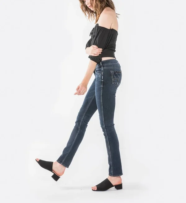Silver Women's Elyse Rinse Wash Jeans - Straight Leg