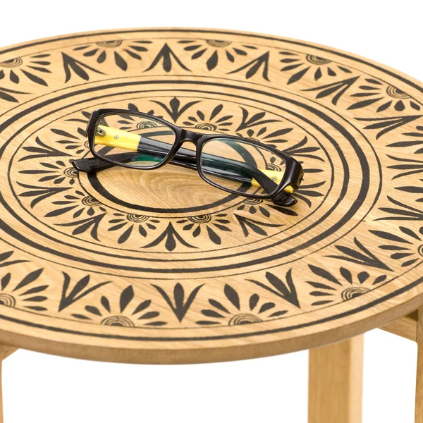 Adore Decor FUTB10103A Dahlia Side Table, Natural