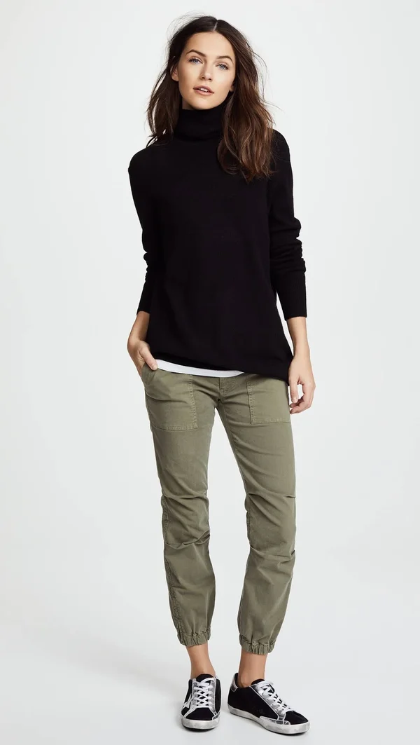 NILI LOTAN Cropped Military Pant in Camo - Green. Size 8 (also in 6).